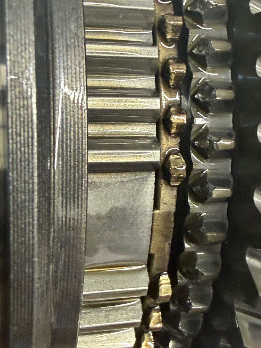 Manual Gearbox Not Selecting Gears or Crunching – Causes and Fixes ...